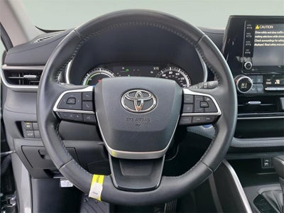 2022 Toyota HIGHLANDER HYBRD XLE