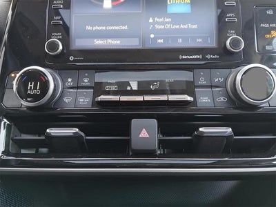 2022 Toyota HIGHLANDER HYBRD XLE