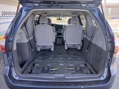 2015 Toyota SIENNA LE 3.5L LE 7-Passenger
