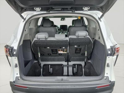 2023 Toyota Sienna XLE 7-Passenger