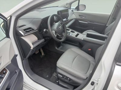 2023 Toyota Sienna XLE 7-Passenger