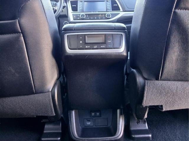 2019 Toyota HIGHLANDER SUV