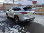 2023 Toyota HIGHLANDER HYBRD XLE