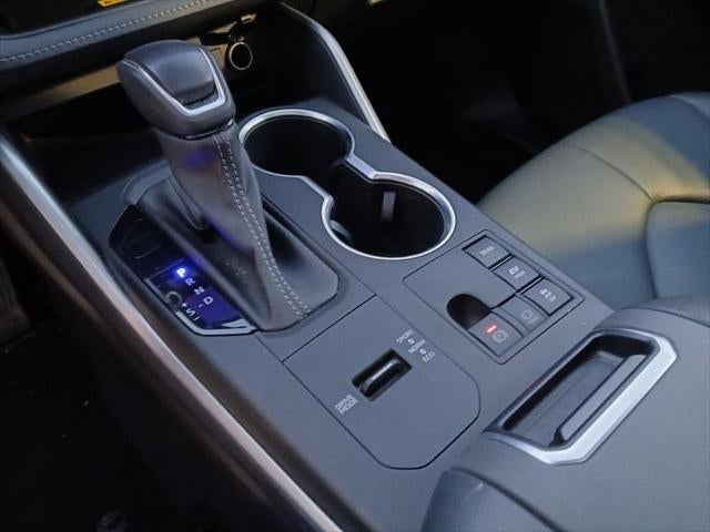 2023 Toyota HIGHLANDER HYBRD XLE