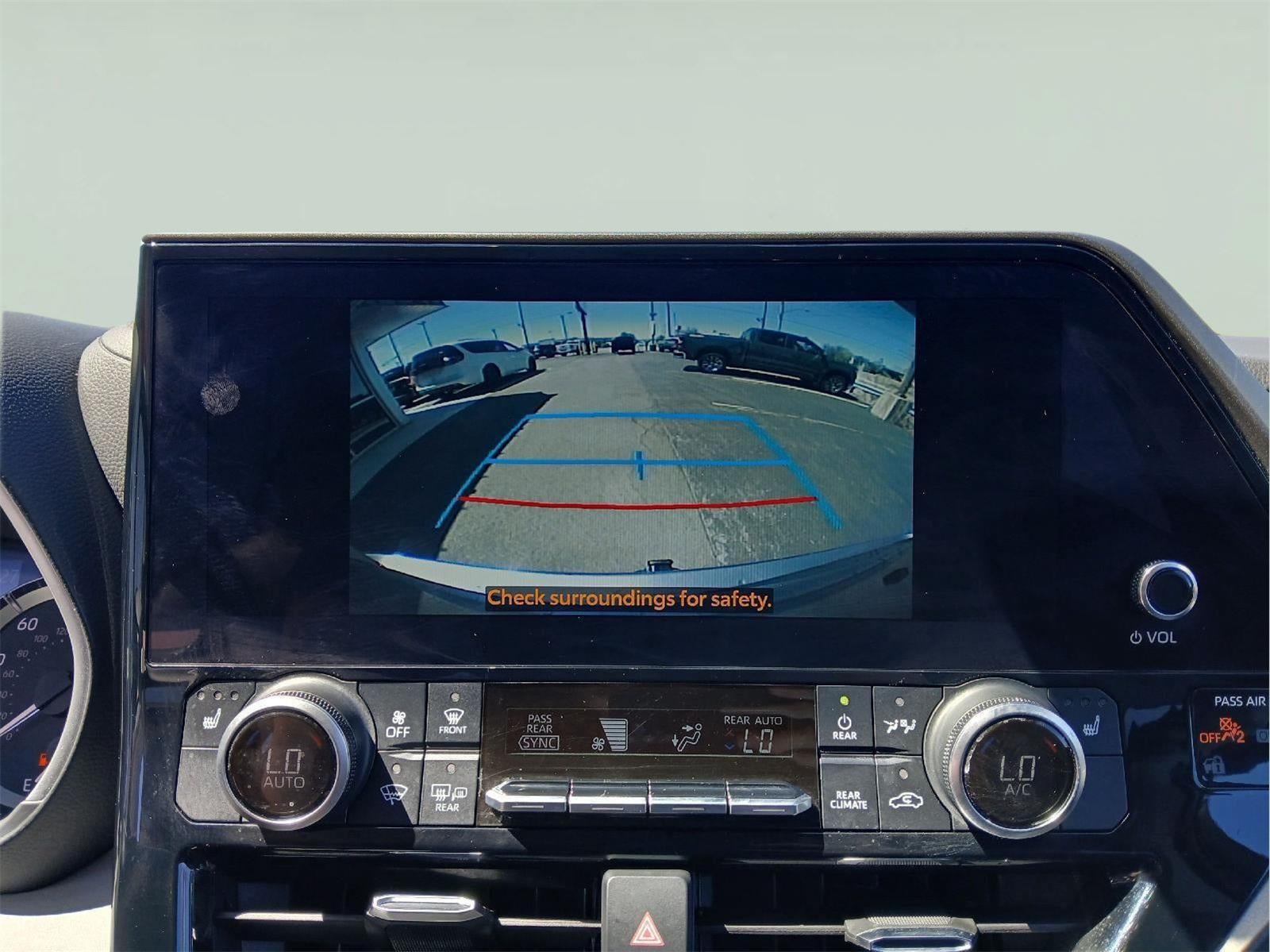 2023 Toyota HIGHLANDER XLE