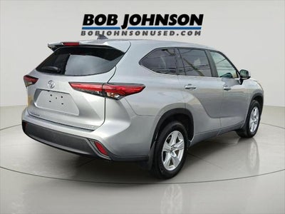 2023 Toyota HIGHLANDER LE