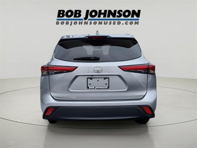 2023 Toyota HIGHLANDER XLE