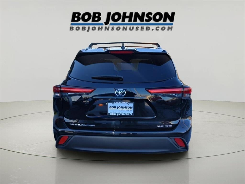 2023 Toyota HIGHLANDER SUV