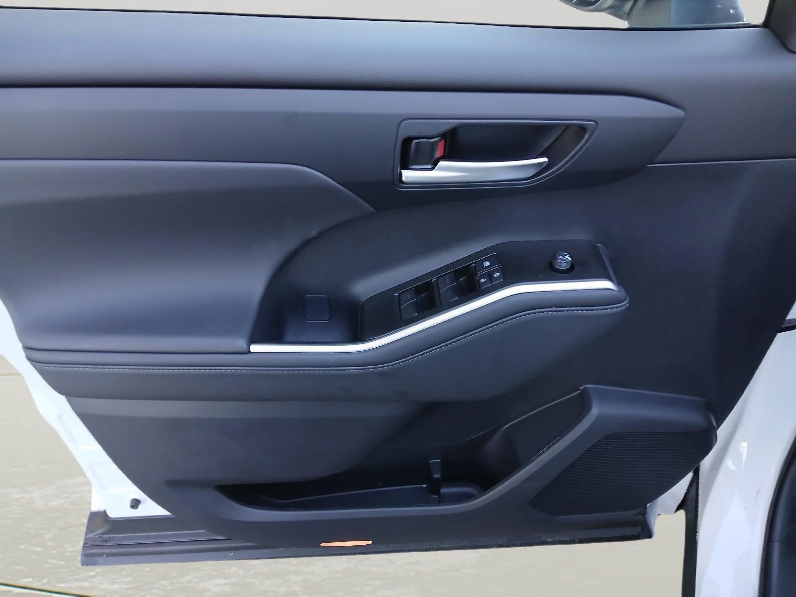 2026 Toyota Highlander XSE