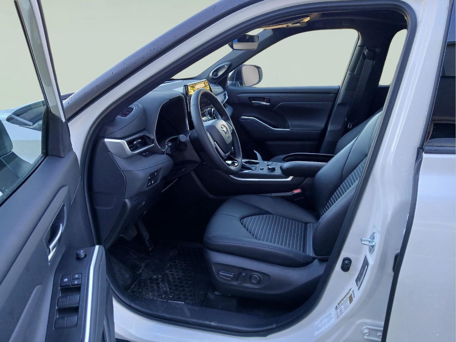2026 Toyota Highlander XSE