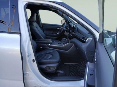 2026 Toyota Highlander XSE