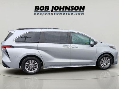 2021 Toyota Sienna LE 8-Passenger