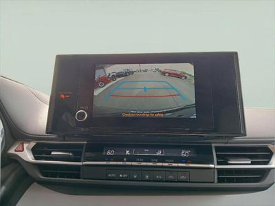 2025 Toyota Sienna LE 8-Passenger