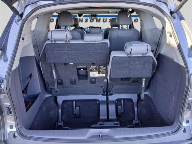 2023 Toyota Sienna XLE 8-Passenger