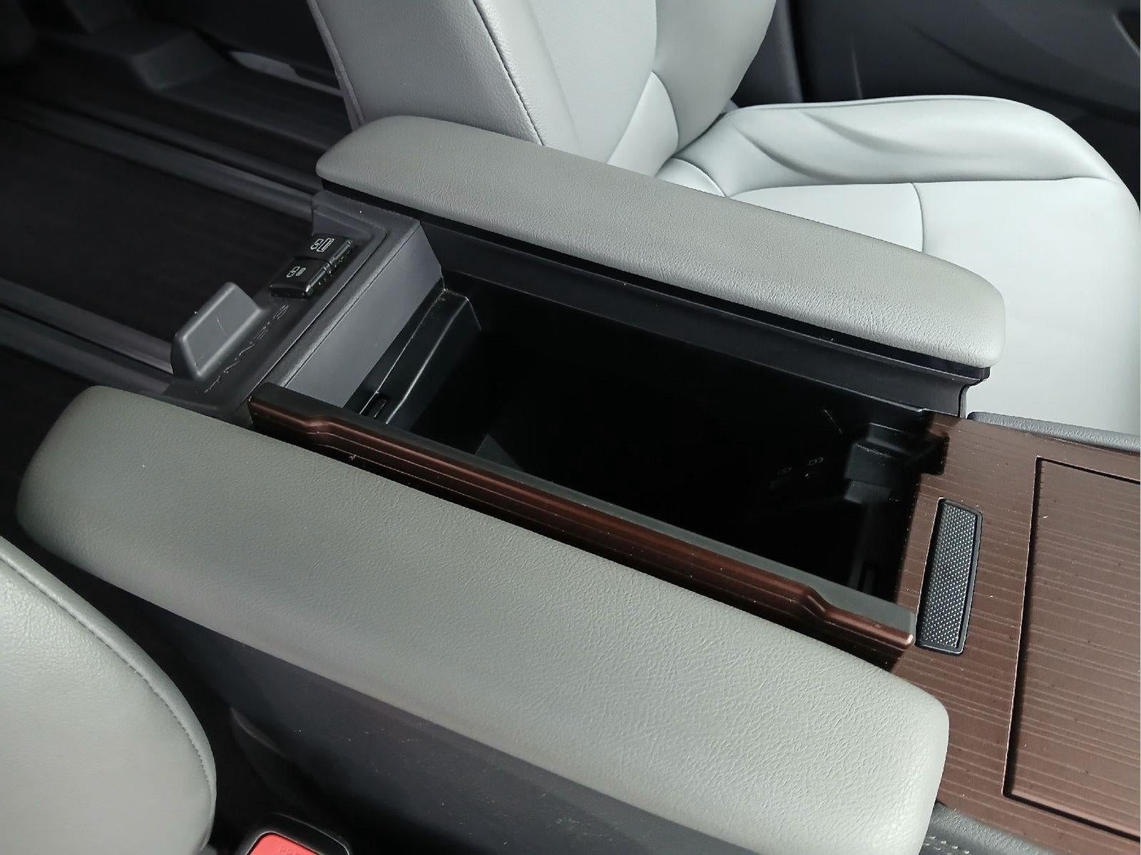 2021 Toyota Sienna XLE 7-Passenger