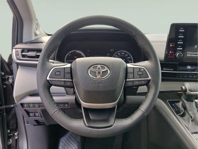 2024 Toyota Sienna Limited 7-Passenger