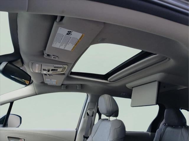2024 Toyota Sienna Limited 7-Passenger