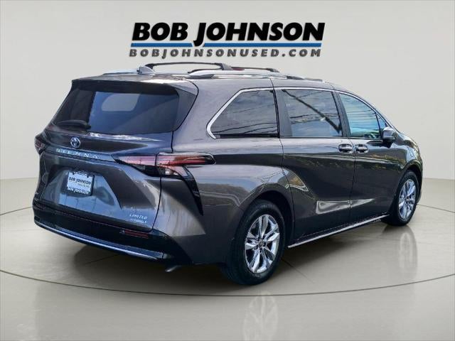 2024 Toyota Sienna Limited 7-Passenger