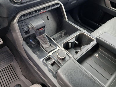 2022 Toyota TUNDRA 4X4 SR5