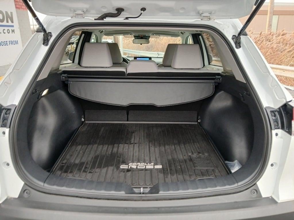 2023 Toyota Corolla Cross LE