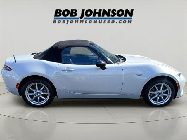 2016 Mazda Mazda MX-5 Sport