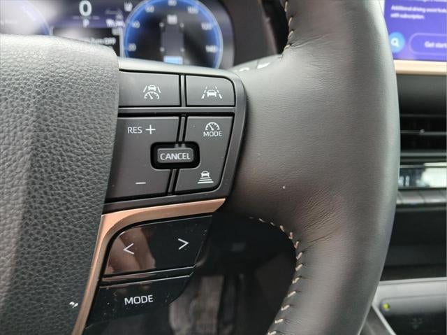 2025 Toyota CROWN PLATINUM AWD