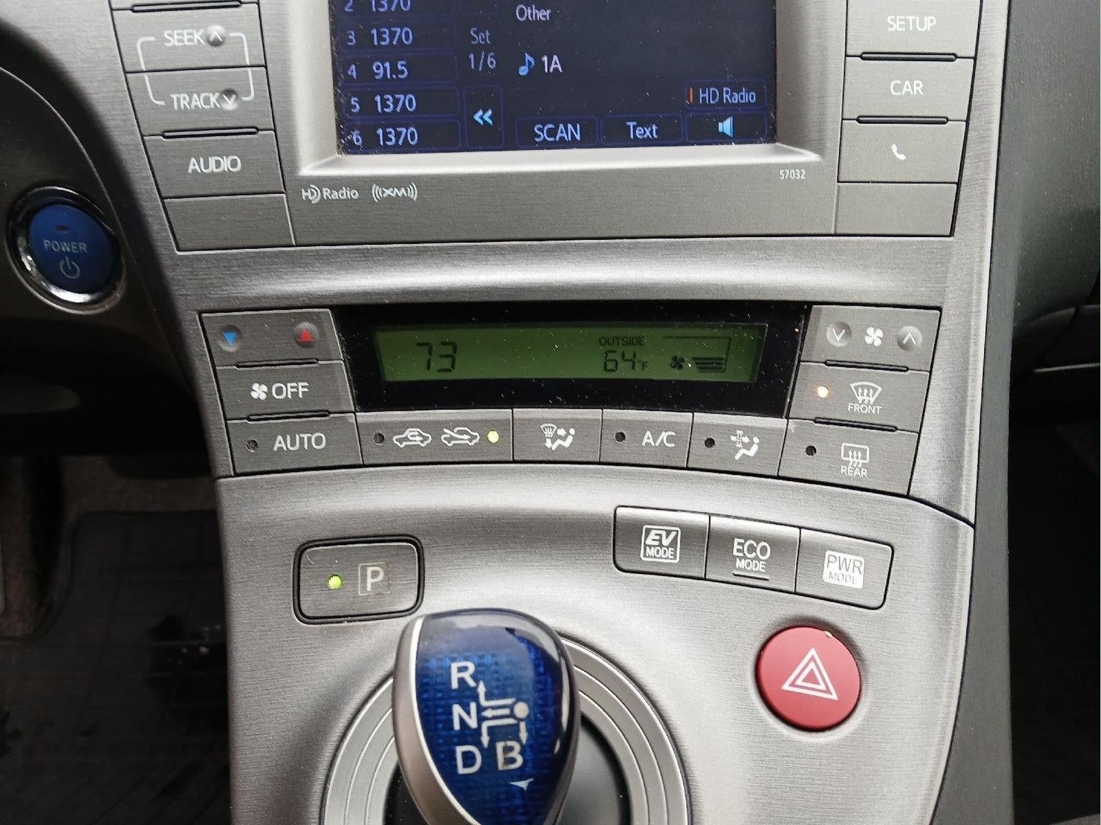 2015 Toyota Prius Three