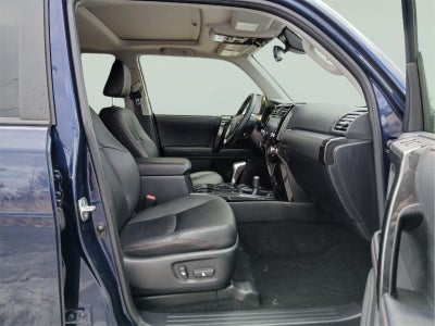 2022 Toyota 4RUNNER TRD Off-Road Premium