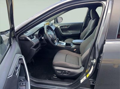 2024 Toyota RAV4 Prime SE