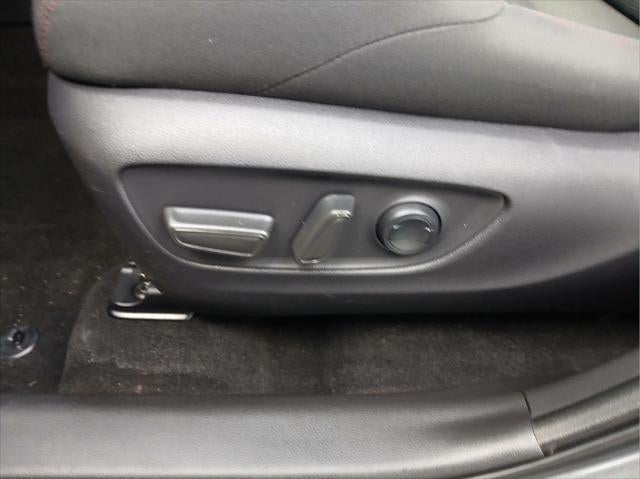 2024 Toyota RAV4 Prime SE