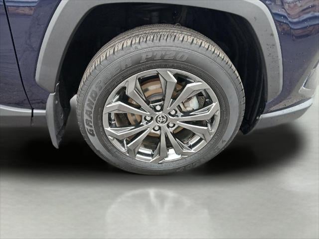 2023 Toyota RAV4 HYBRID XLE Premium