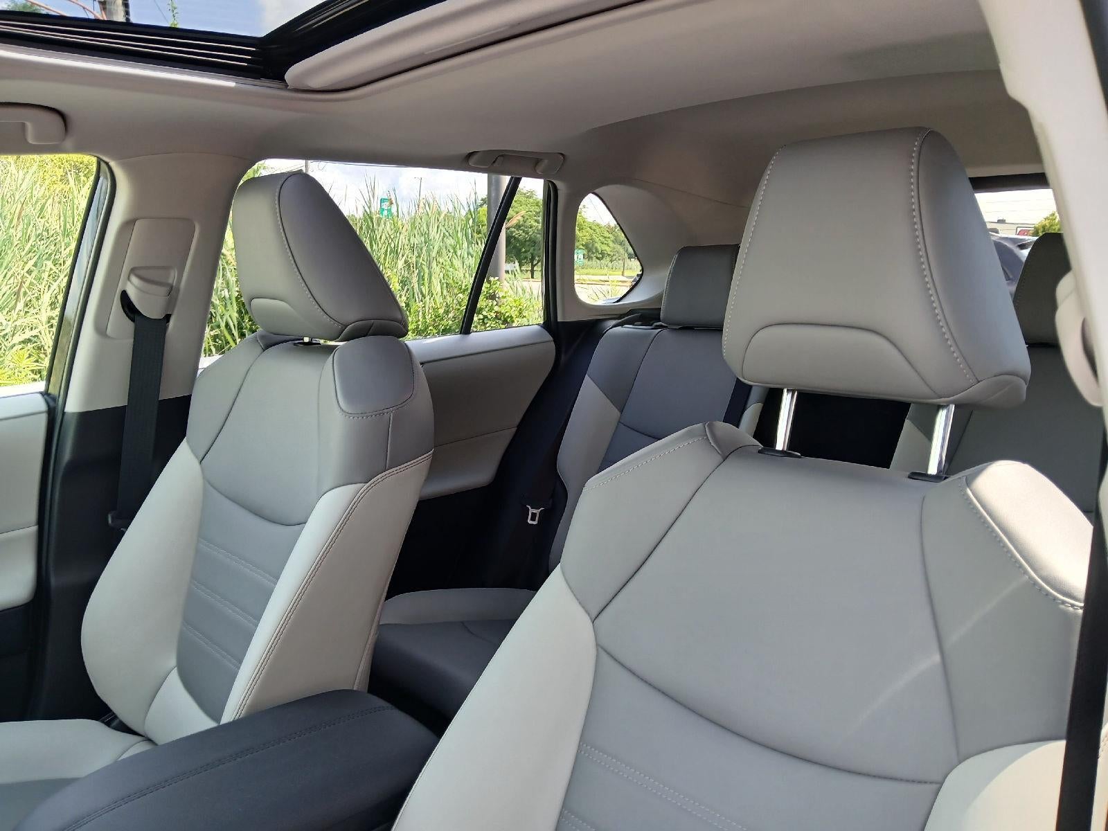 2025 Toyota RAV4 Hybrid XLE Premium