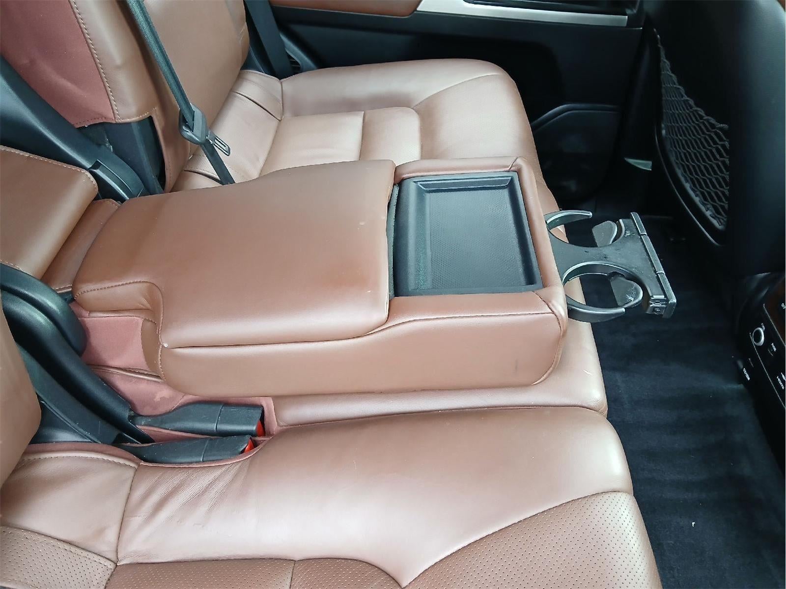 2016 Toyota Land Cruiser Base