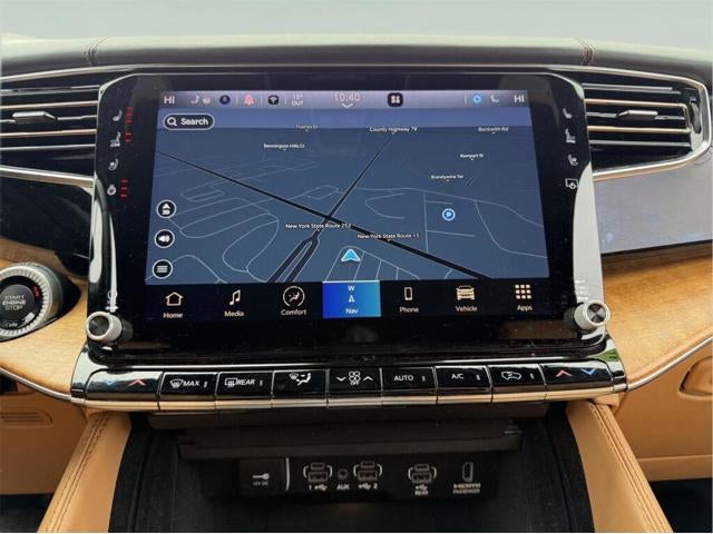 2022 Jeep Grand Wagoneer Series III