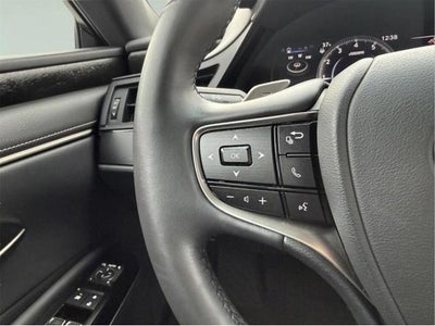 2023 Lexus ES 250 AWD Base