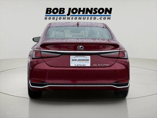 2023 Lexus ES 250 AWD Base