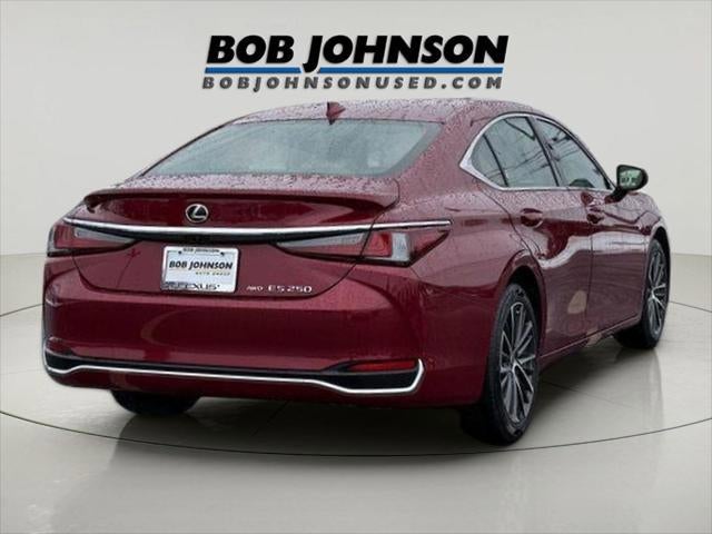 2023 Lexus ES 250 AWD Base