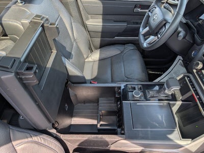 2024 Toyota Tundra Platinum HV