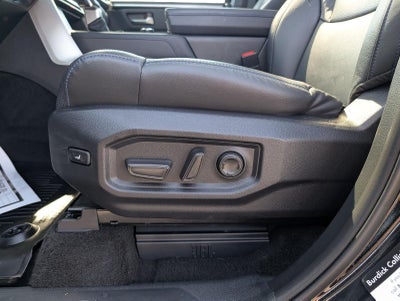 2024 Toyota Tundra Platinum HV