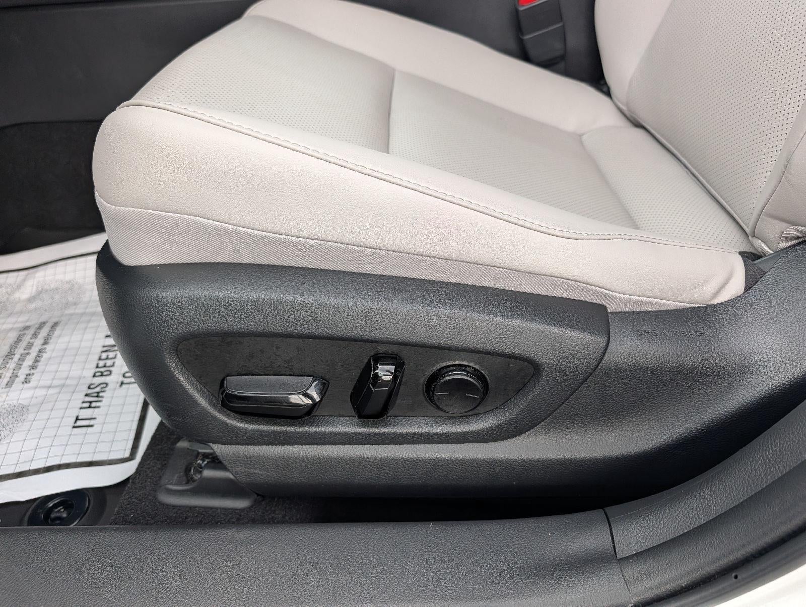 2024 Lexus UX UX 250h Premium
