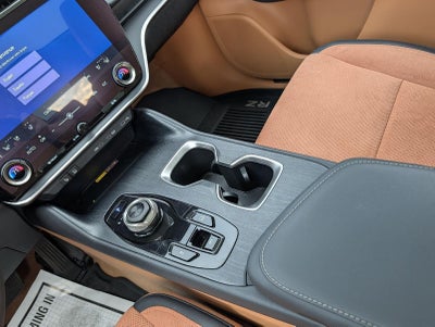 2023 Lexus RZ RZ 450e Luxury
