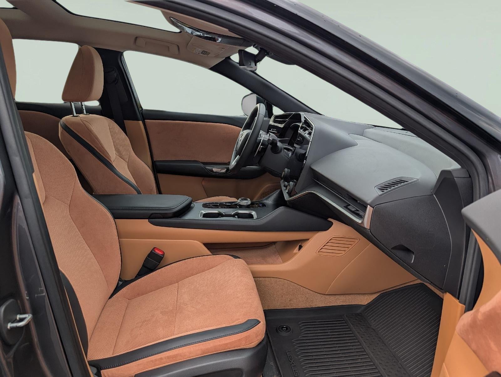 2023 Lexus RZ RZ 450e Luxury