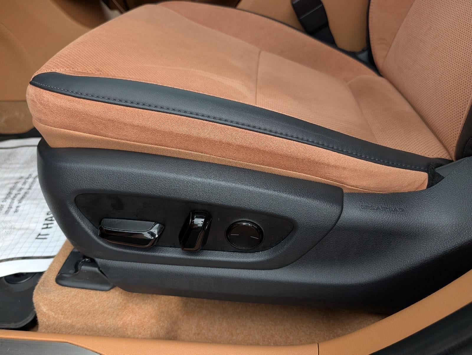 2023 Lexus RZ RZ 450e Luxury