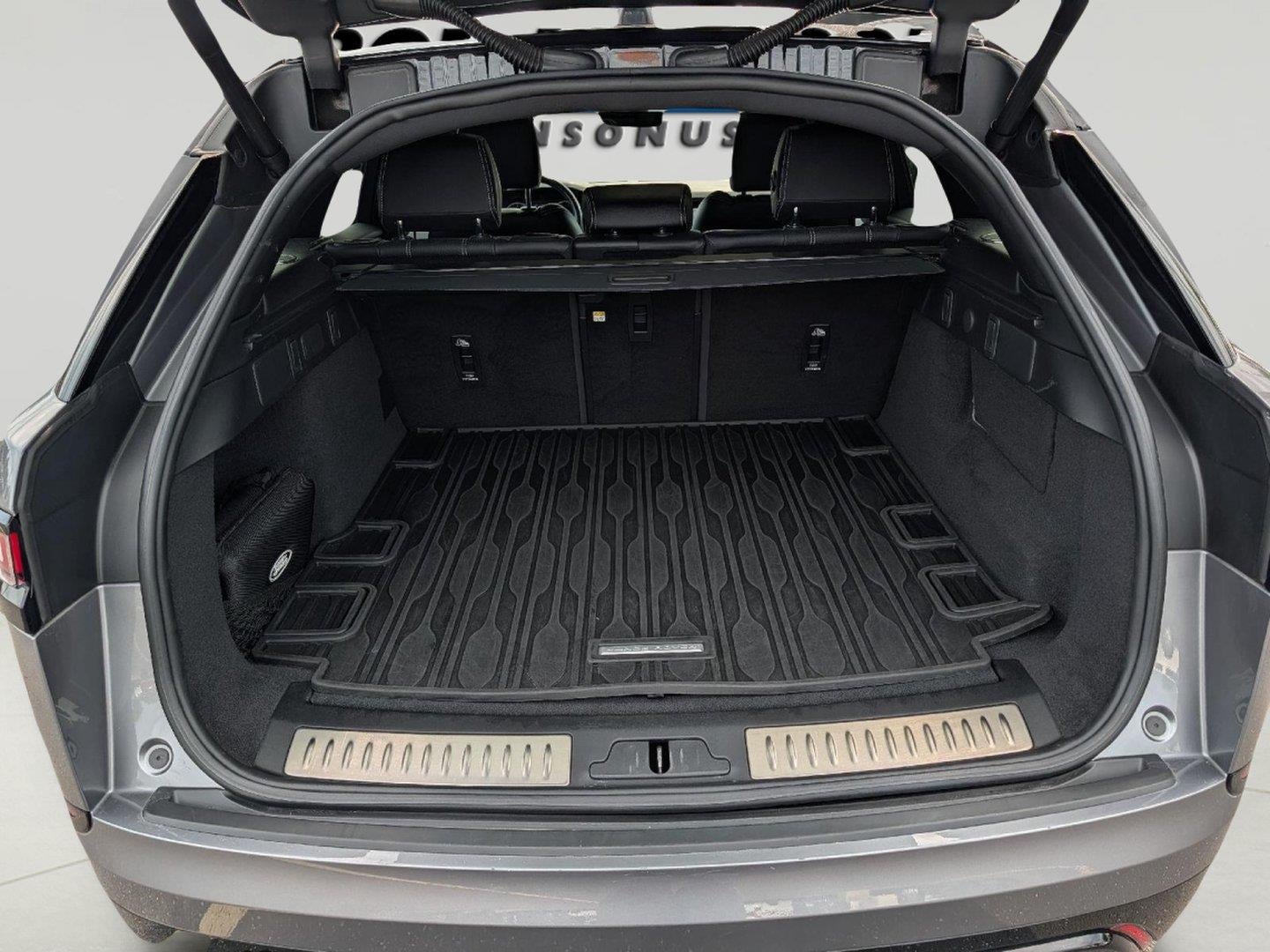 2022 Land Rover Range Rover Velar R-Dynamic S