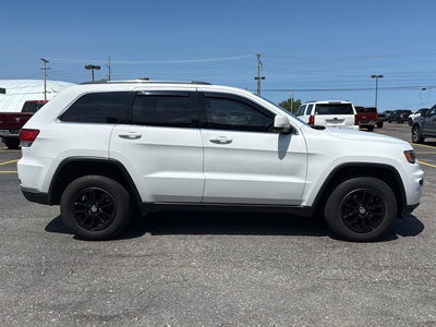 2020 Jeep Grand Cherokee Laredo E