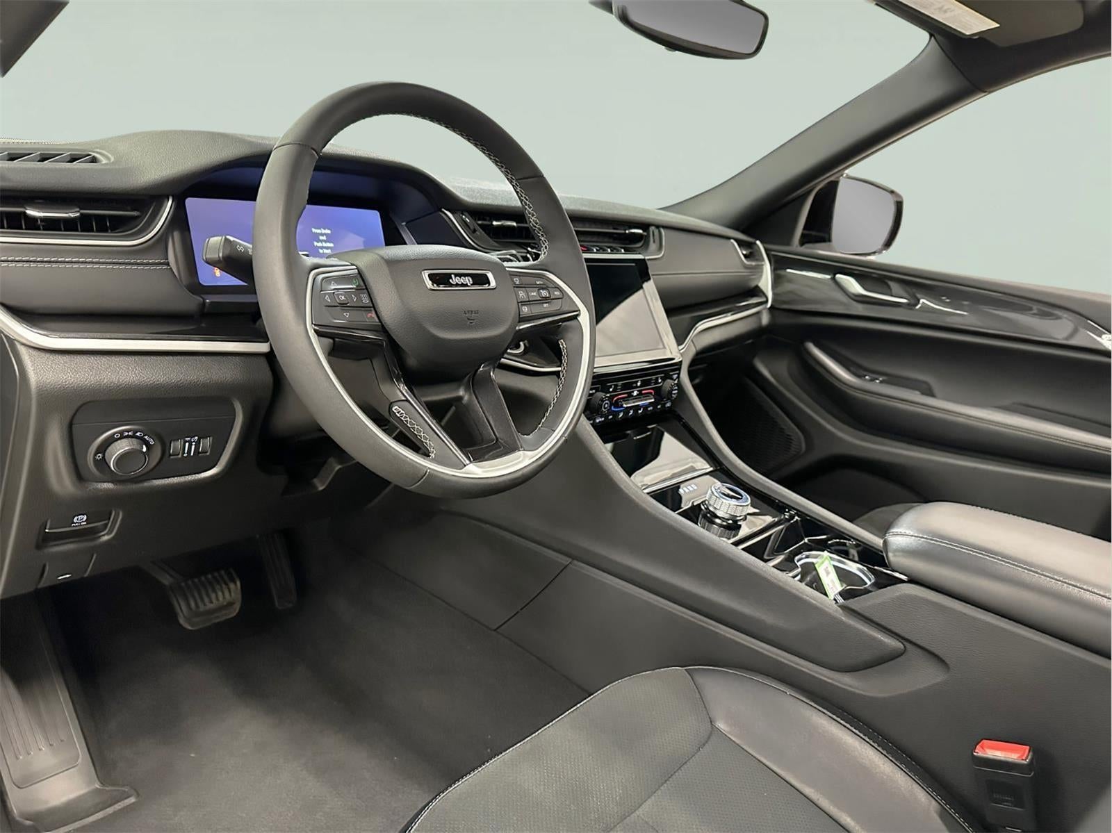 2023 Jeep Grand Cherokee Altitude 4x4