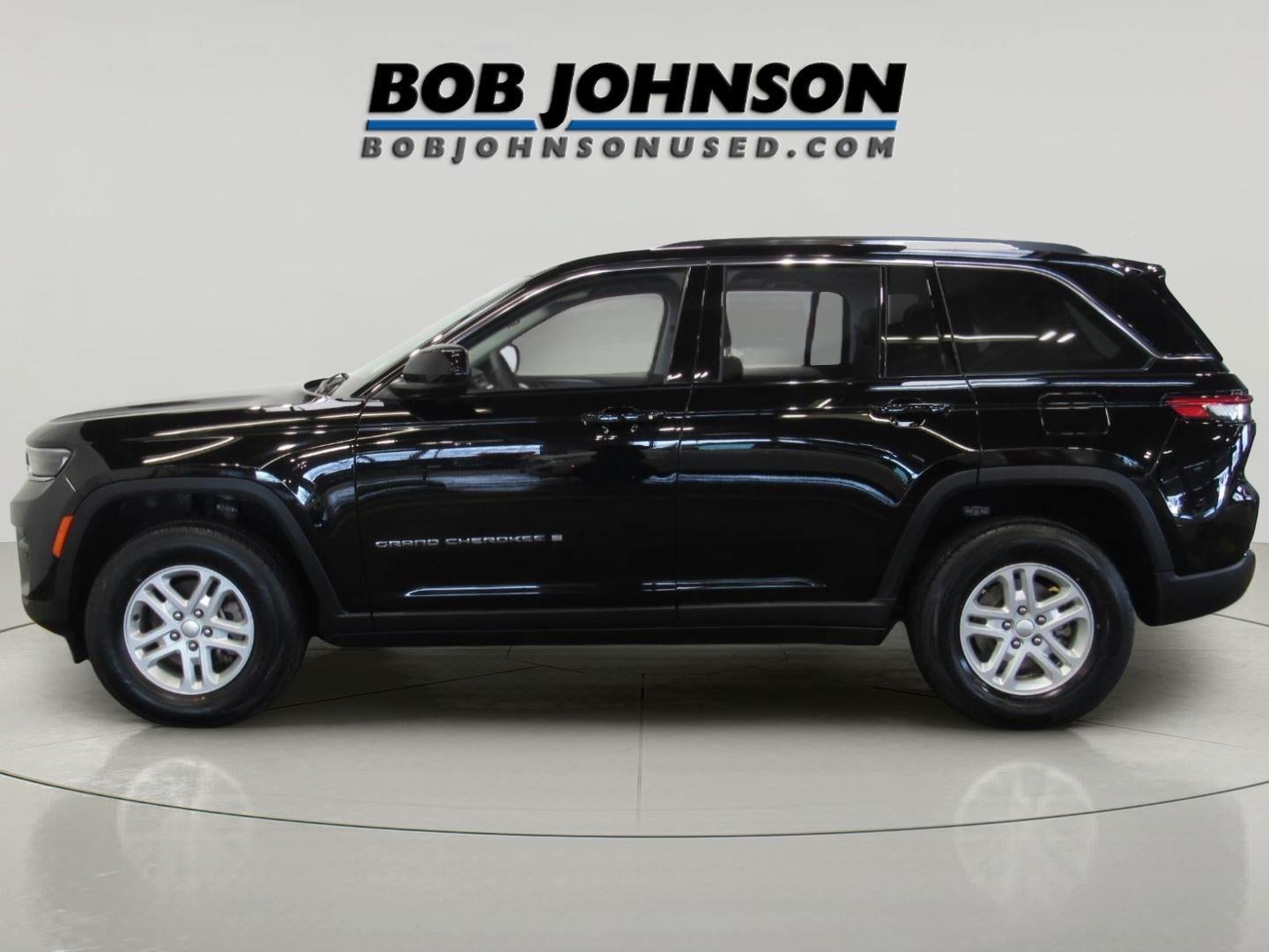 2023 Jeep Grand Cherokee Laredo 4x4
