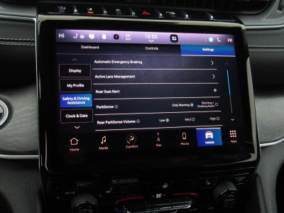 2023 Jeep Grand Cherokee L Limited 4x4