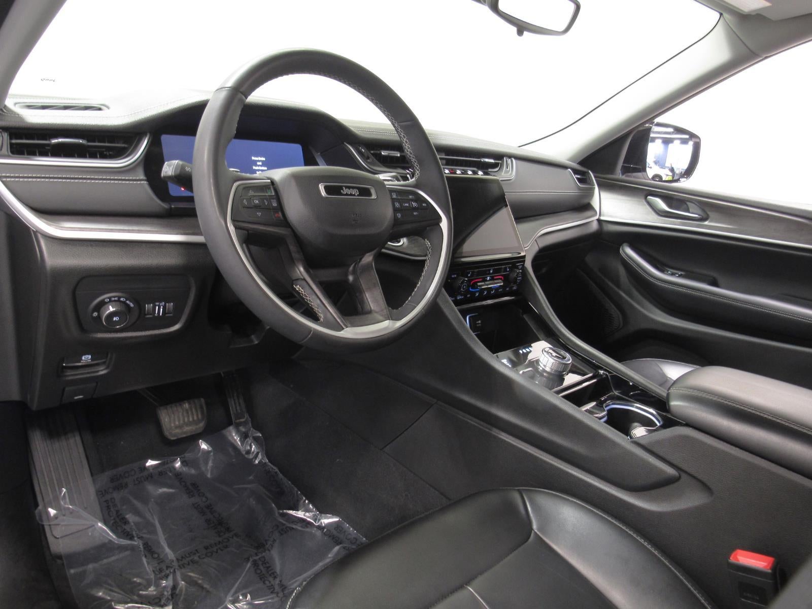 2023 Jeep Grand Cherokee L Limited 4x4