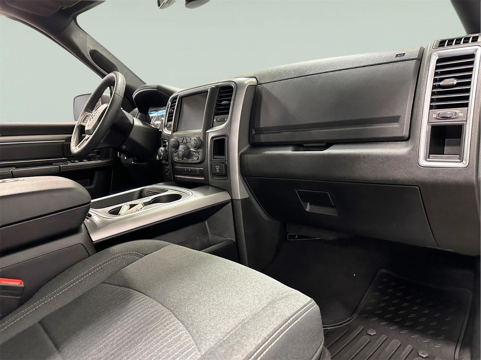 2022 RAM 1500 Classic Warlock Quad Cab 4x4 6'4" Box